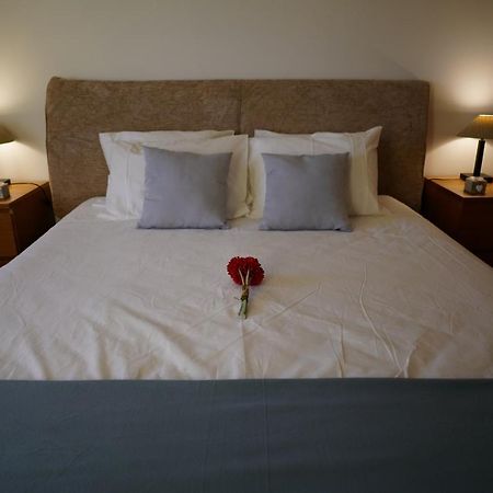Amazing Lodge By The Ocean - Fully Equipped! Ericeira Luaran gambar